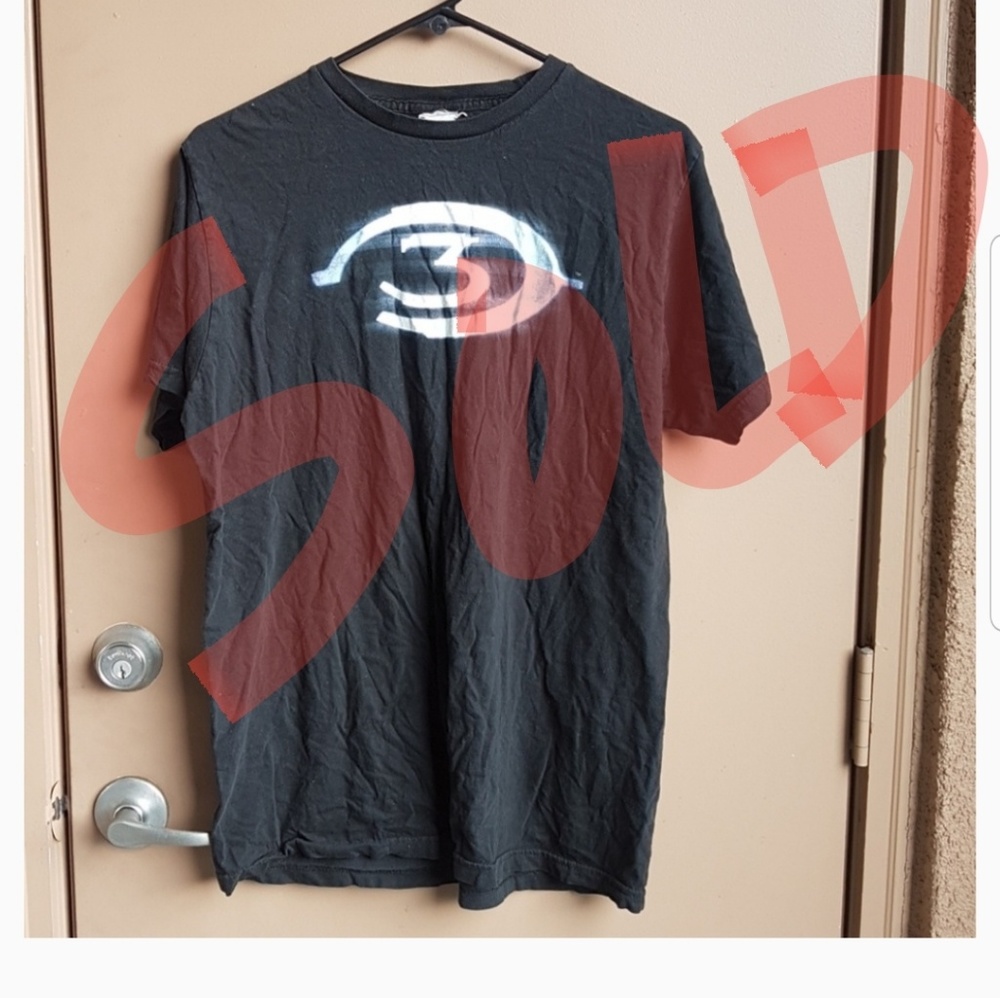 Halo tee
